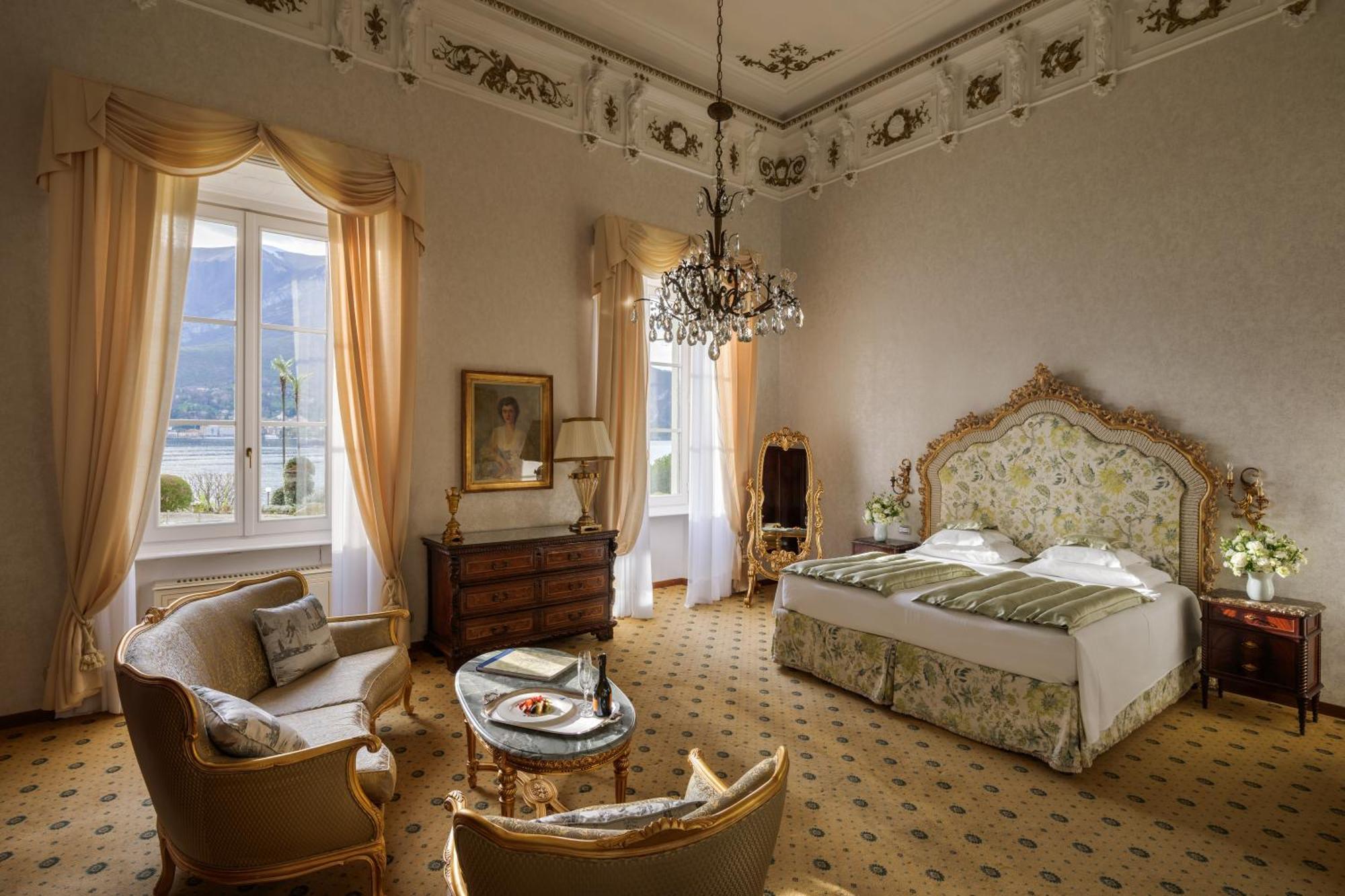 Gold Suite Lake View